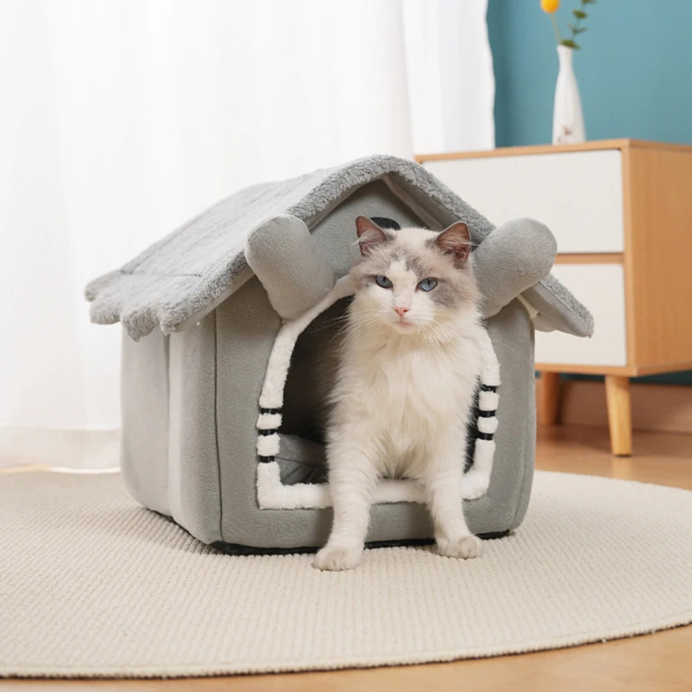 Cozy All-Season Pet House